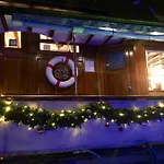 Hotelschiff Nedeva Bremen