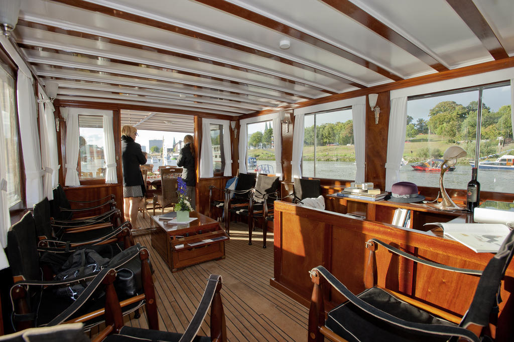 Botel Hotelschiff Nedeva