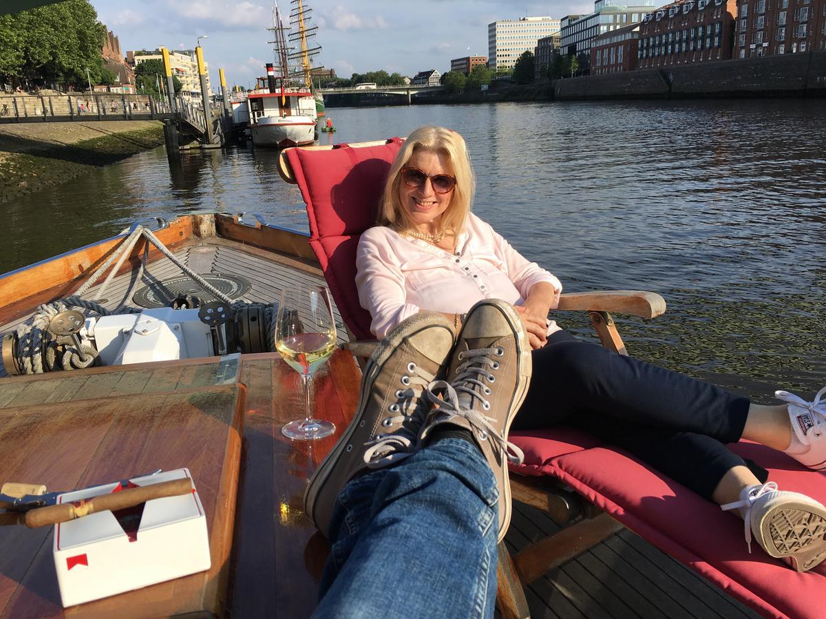 Botel Hotelschiff Nedeva BRE